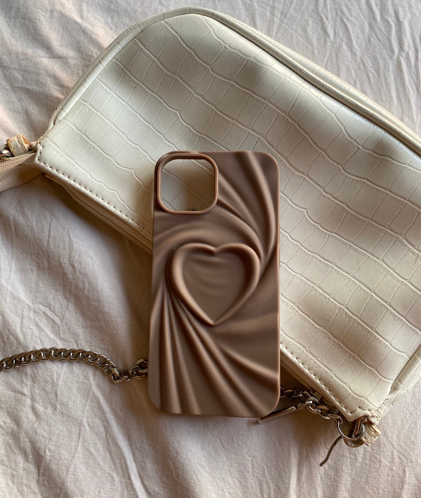 Sweetheart Mocha Case π€- Pinteresty